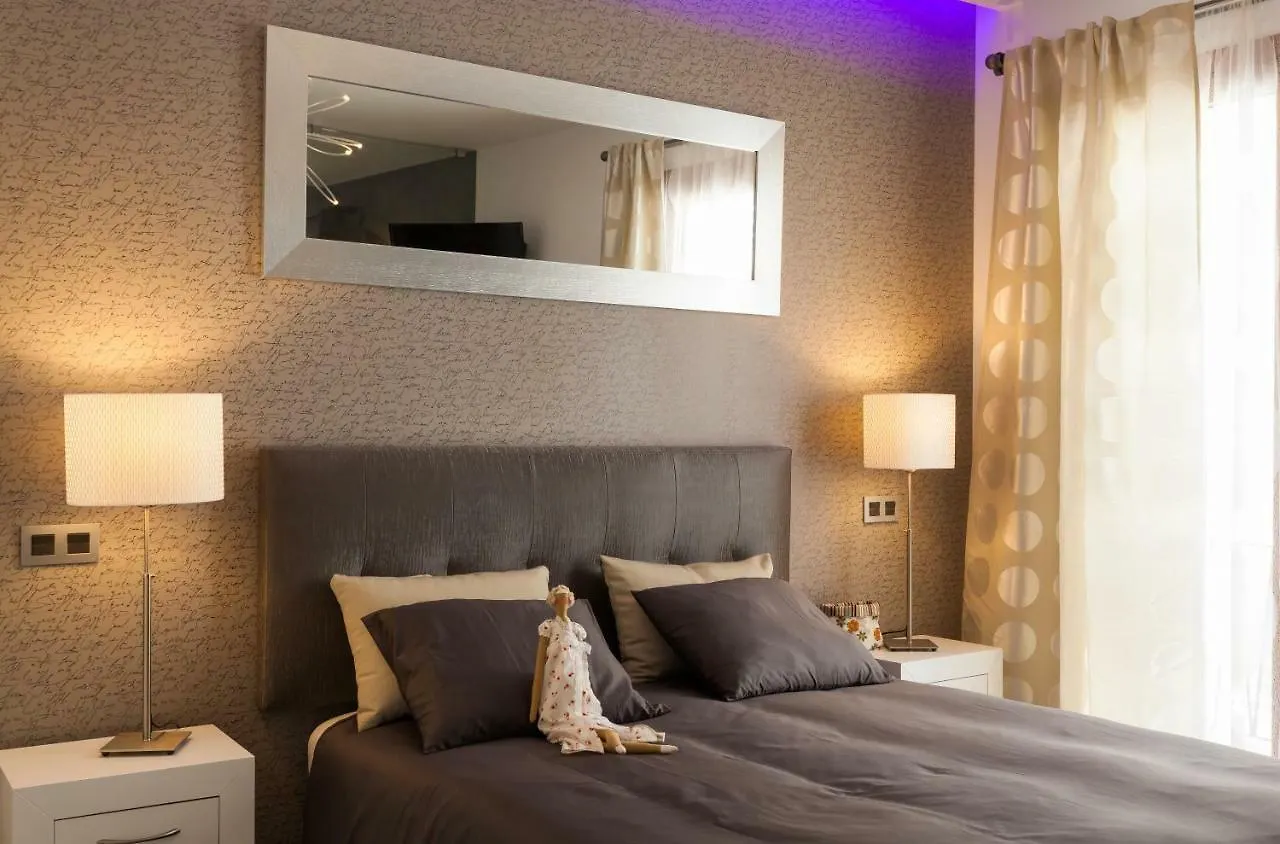 Mafloras Luxury&Beach Apartment Cala Millor  Spain